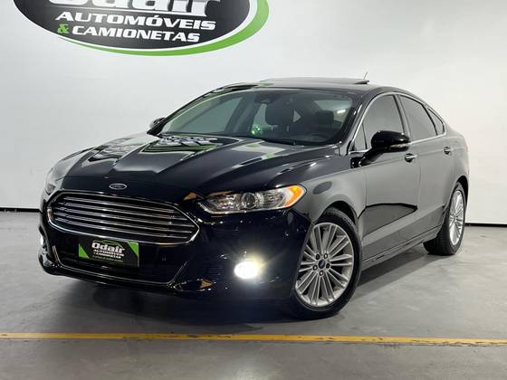 FORD FUSION 2.0 TITANIUM AWD 16V GASOLINA 4P AUTOMÁTICO FORD FUSION 2.0 TITANIUM AWD 16V GASOLINA 4P AUTOMÁTICO